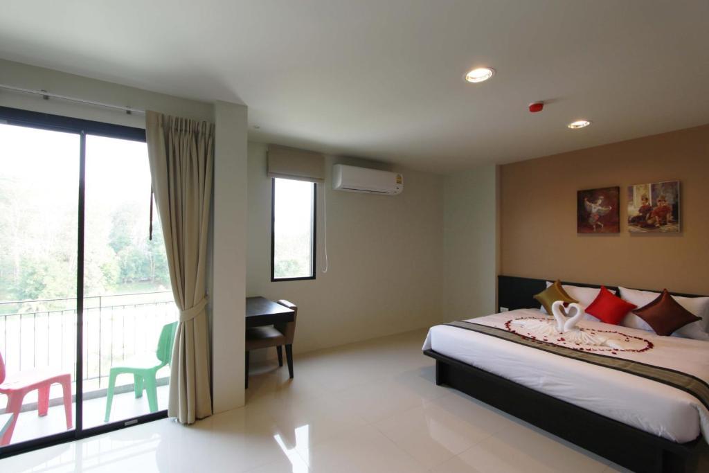 Leisure Place Phuket Chalong Rum bild